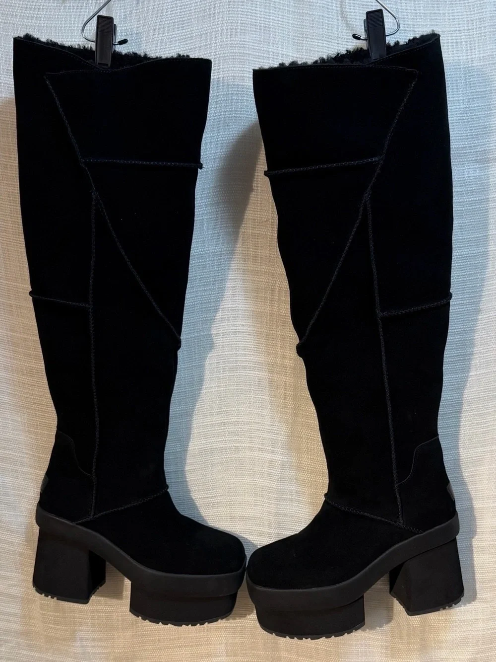 UGG New Heights Platform Xtra Boots Black Suede Tall Knee High 1157911 Size 9